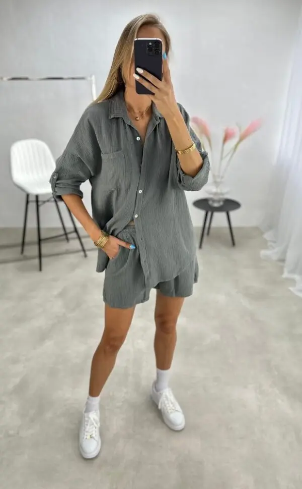 Laisvalaikio kostiumas Iza chaki spalvos