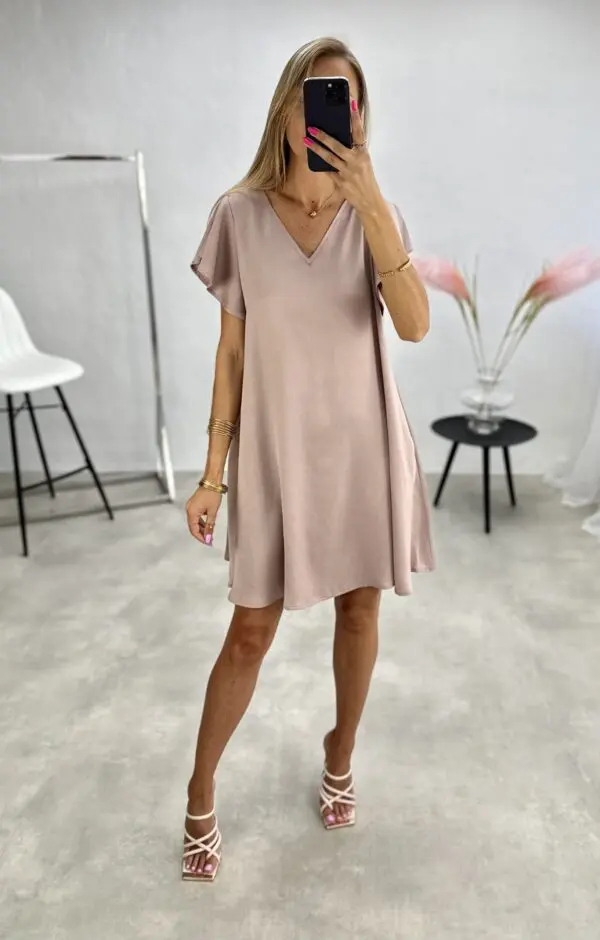 Suknelė V formos iškirpte - rausvos spalvos