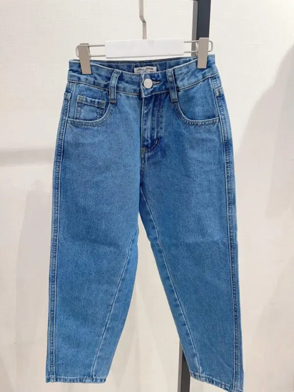 Džinsai tiesaus kirpimo mėlynos spalvos