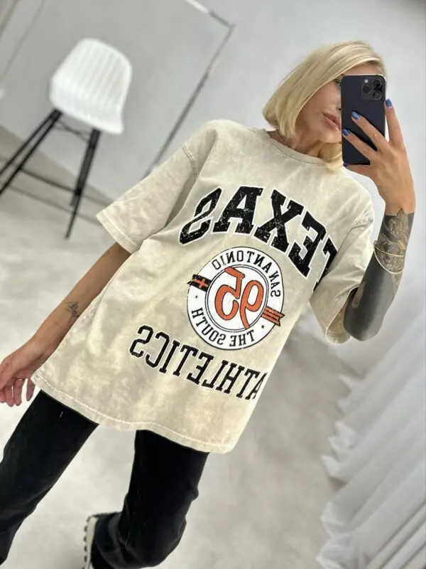 Stilingi oversize modelio marškinėliai