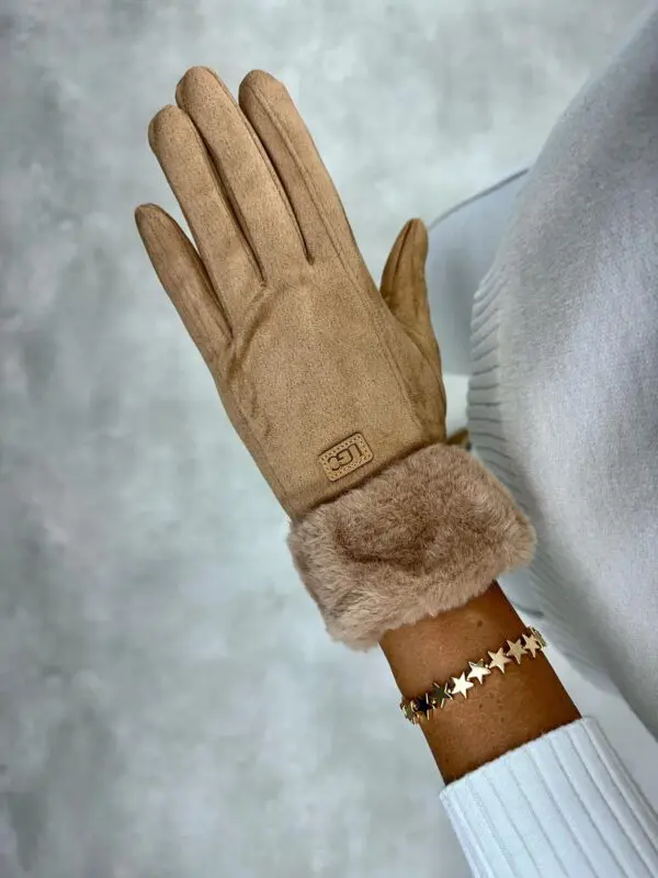 Stilingos UGC pirštinės su kailiuku