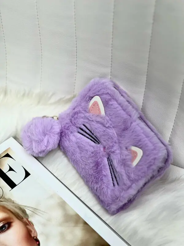 Vaikiška žaisminga pūkuota piniginė