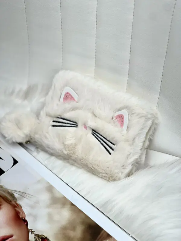 Vaikiška žaisminga pūkuota piniginė