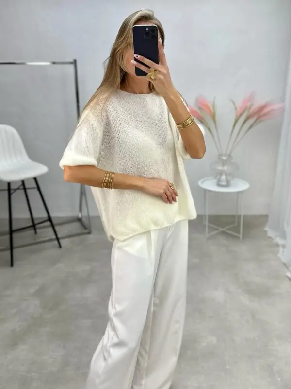 Laisvo silueto stilingas megztinis