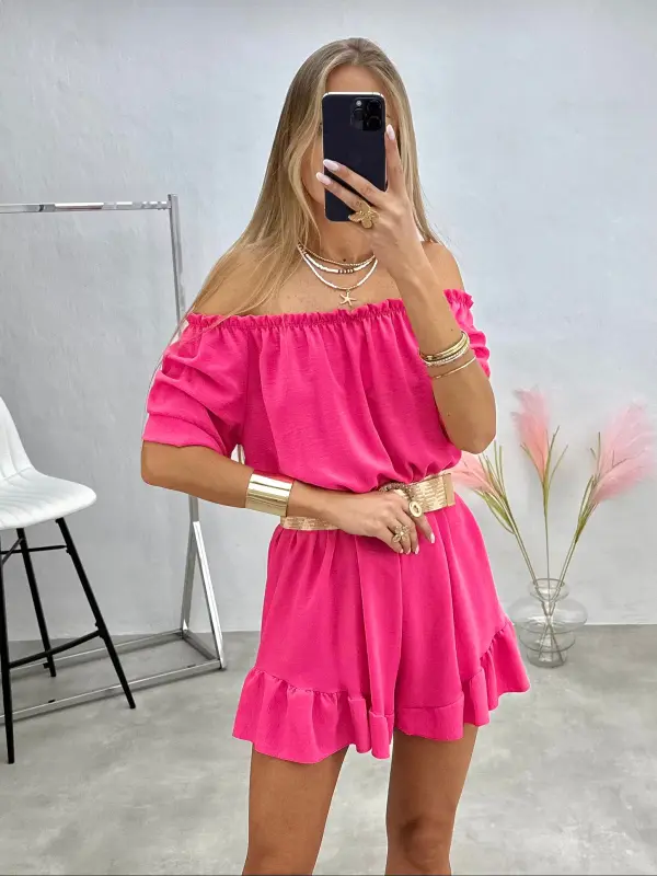 Kombinezonas atvirais pečiais