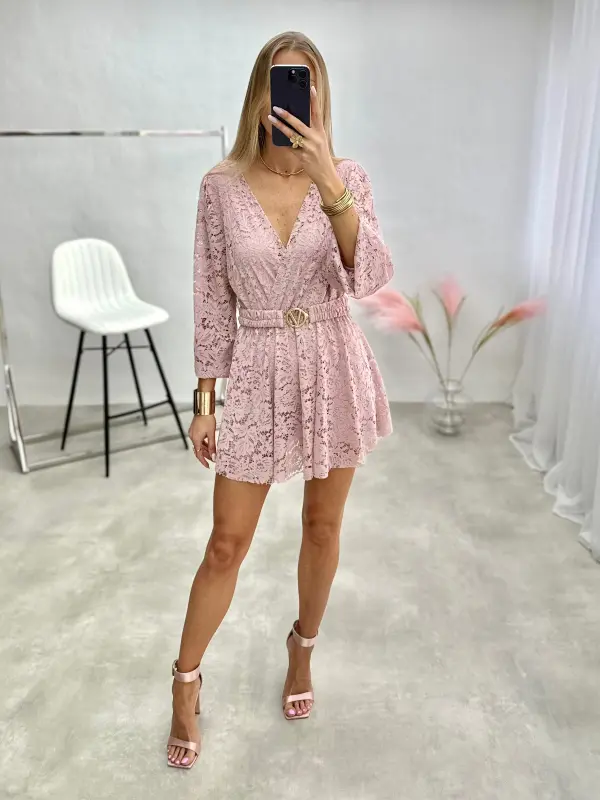 Nėriniuotas kombinezonas