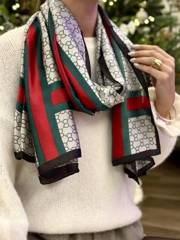 Stilinga skara su raštu