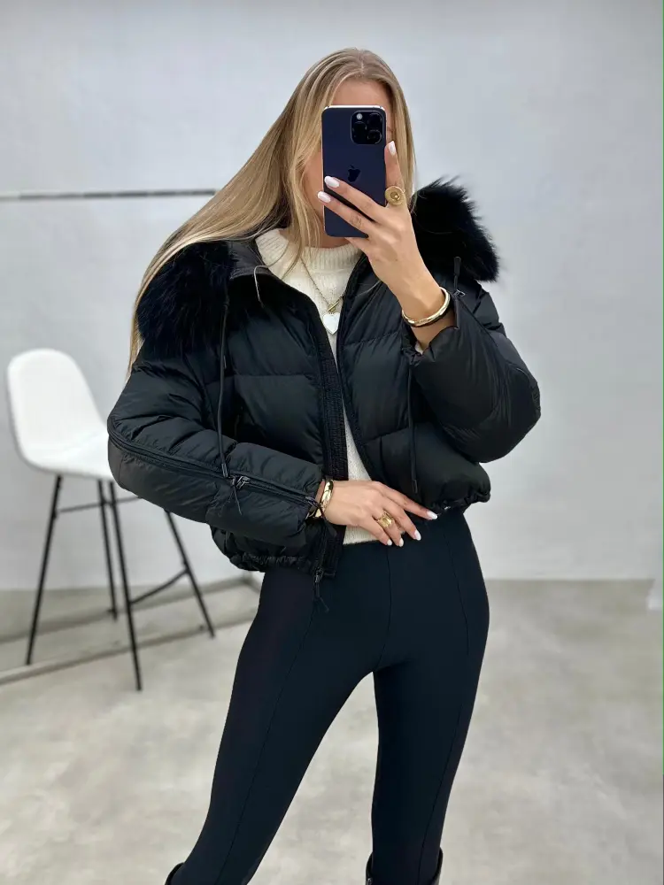 Trumpa striukė su natūraliu kailiu - Image 3