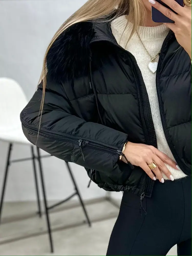 Trumpa striukė su natūraliu kailiu - Image 4