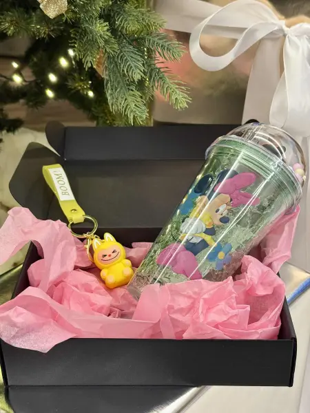 Gertuvės ir žaismingo raktų pakabuko rinkinys