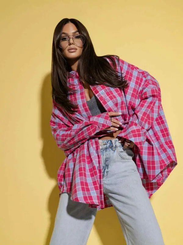 Languoti laisvalaikio stiliaus marškiniai