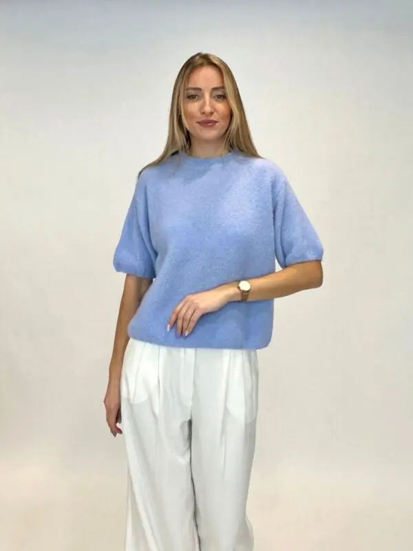 Laisvo silueto megztinis