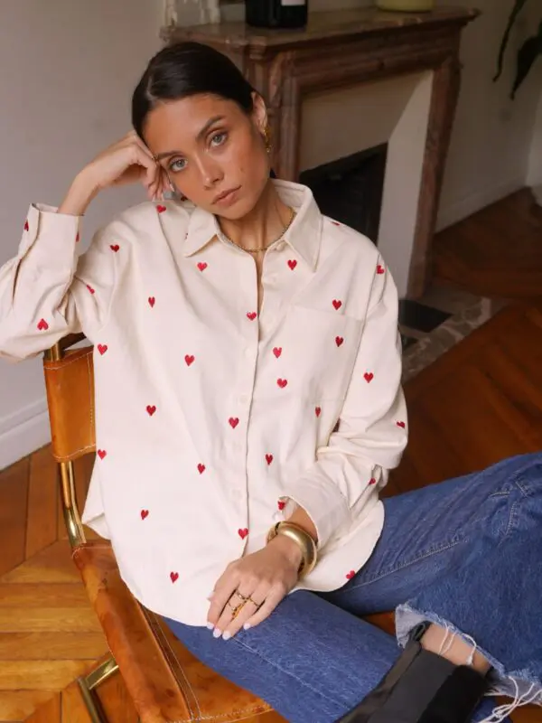 Marškiniai su širdelėmis