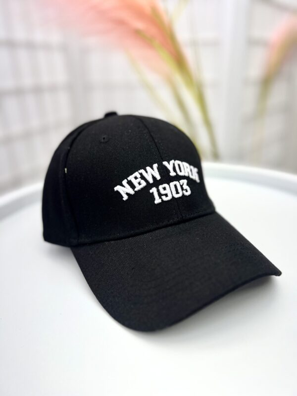 Kepurė su snapeliu NEW YORK 1903 juodos spalvos