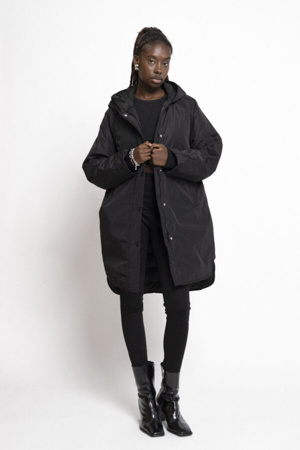 Stilinga oversized striukė