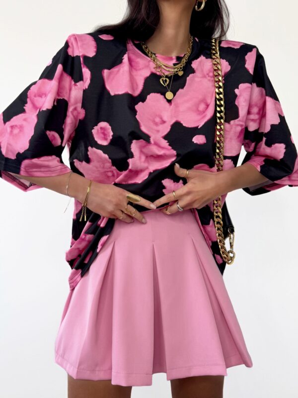 Gėlėti marškinėliai