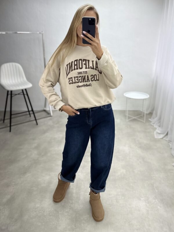 Džemperis su užrašu