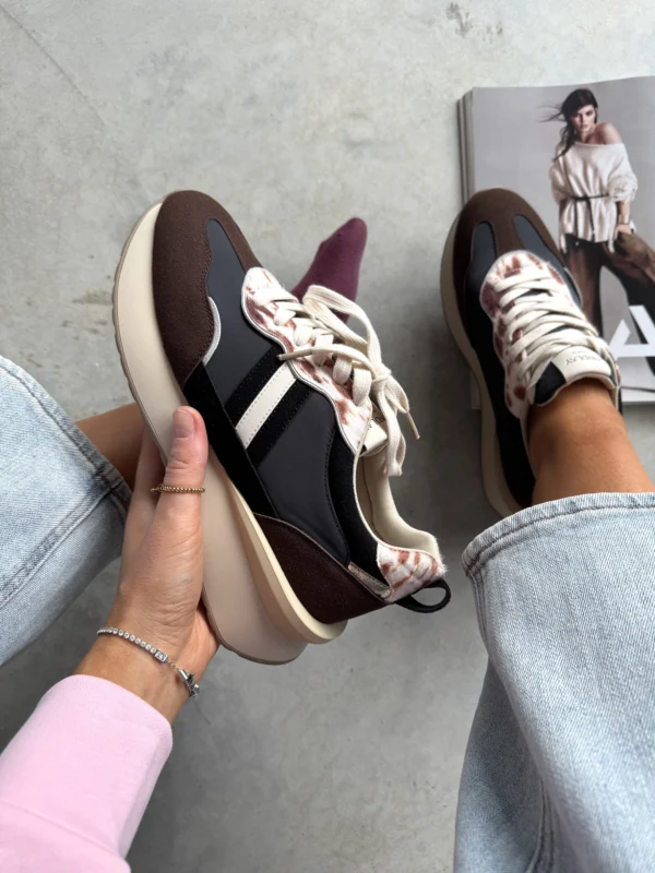 Modernūs laisvalaikio bateliai